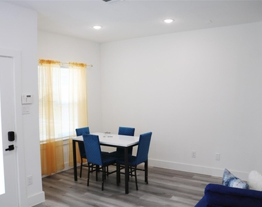 5204 Gold Street - Photo Thumbnail 13