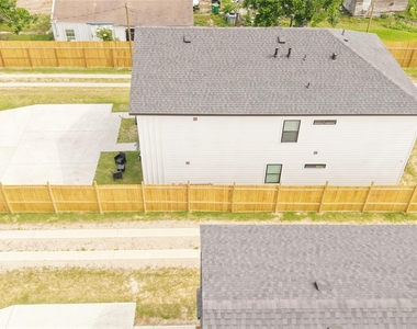 5204 Gold Street - Photo Thumbnail 21