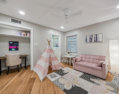 8518 Westview Drive - Photo Thumbnail 27