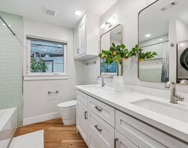 8518 Westview Drive - Photo Thumbnail 28