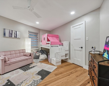 8518 Westview Drive - Photo Thumbnail 26