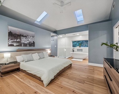 8518 Westview Drive - Photo Thumbnail 23