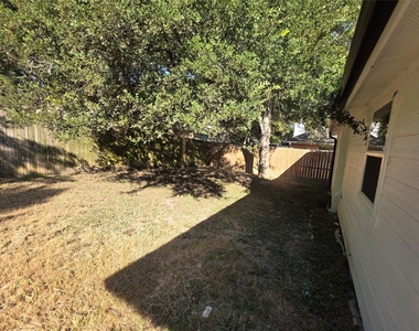 10731 Hillside Drive - Photo Thumbnail 24