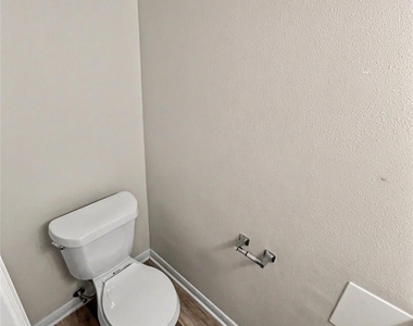217 Church Street - Photo Thumbnail 6