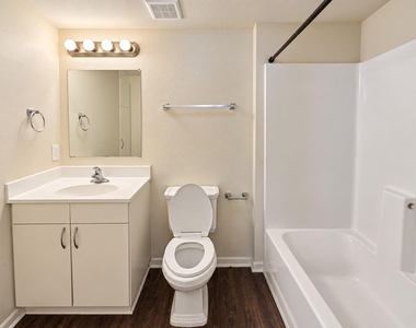 217 Church Street - Photo Thumbnail 5