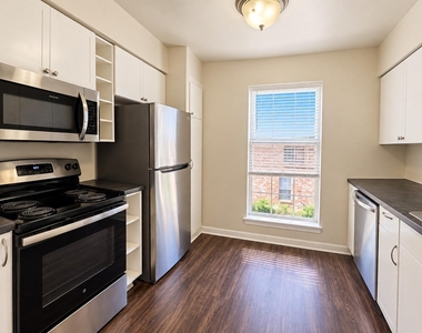 217 Church Street - Photo Thumbnail 2