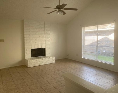 10143 Inwood Hollow Lane - Photo Thumbnail 1