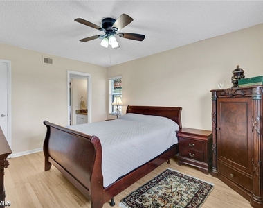 4346 27th Court Sw - Photo Thumbnail 11