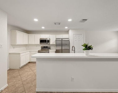 222 Blushwood Place - Photo Thumbnail 7