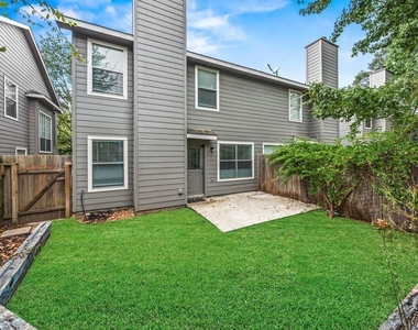 222 Blushwood Place - Photo Thumbnail 19