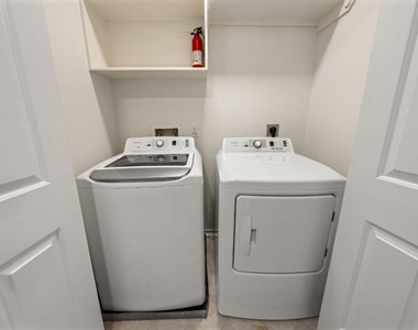 222 Blushwood Place - Photo Thumbnail 15