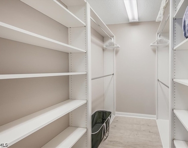 4585 Pasadena Court - Photo Thumbnail 22