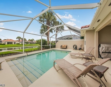4585 Pasadena Court - Photo Thumbnail 3