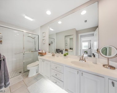 4585 Pasadena Court - Photo Thumbnail 16