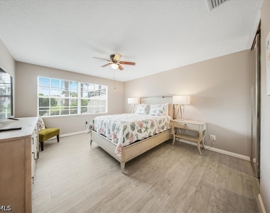4585 Pasadena Court - Photo Thumbnail 18