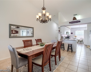 26681 Bonita Fairways Boulevard - Photo Thumbnail 10
