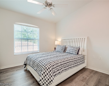 26681 Bonita Fairways Boulevard - Photo Thumbnail 20