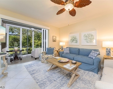 823 Tanbark Drive - Photo Thumbnail 3