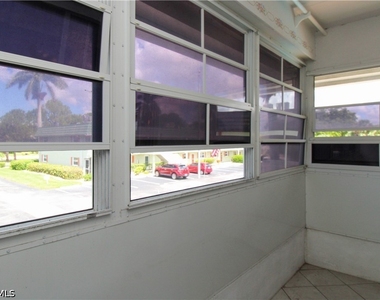 300 Valley Stream Drive - Photo Thumbnail 20