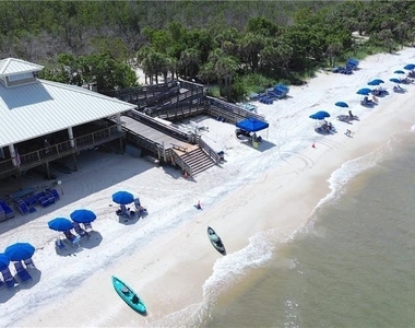 7048 Pelican Bay Boulevard - Photo Thumbnail 21