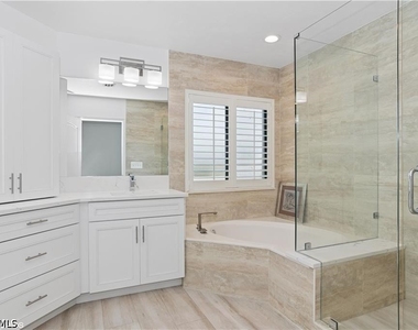 7048 Pelican Bay Boulevard - Photo Thumbnail 8