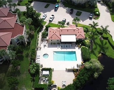 7048 Pelican Bay Boulevard - Photo Thumbnail 15
