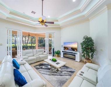 3124 Strada Bella Court - Photo Thumbnail 5