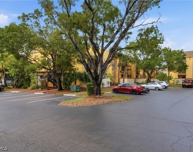 2925 Winkler Avenue - Photo Thumbnail 1