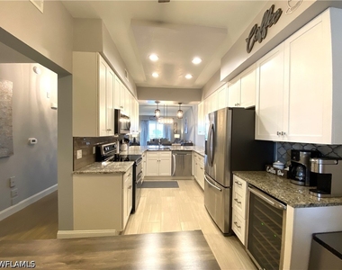 2730 Cypress Trace Circle - Photo Thumbnail 5