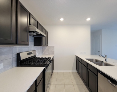657 Appaloosa Meadow Drive - Photo Thumbnail 13