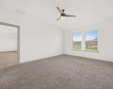 3943 Canyon Shore Lane - Photo Thumbnail 28