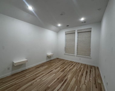 12131 Woodnote Lane - Photo Thumbnail 12