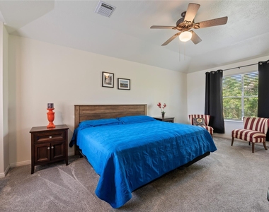 2060 Glencove Drive - Photo Thumbnail 16
