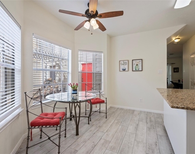 2060 Glencove Drive - Photo Thumbnail 13