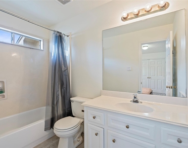 2060 Glencove Drive - Photo Thumbnail 23