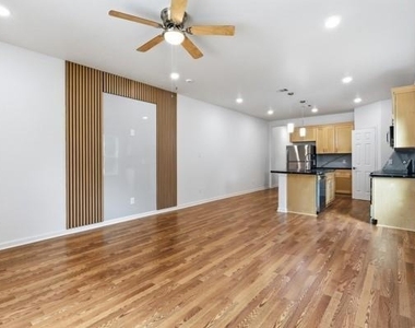 819 Junction Avenue - Photo Thumbnail 3