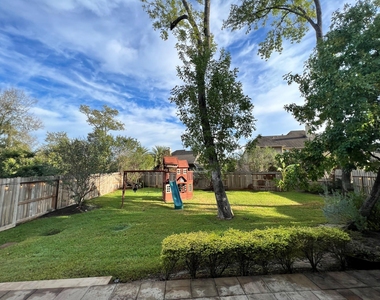 7007 Fall Creek Lane - Photo Thumbnail 21