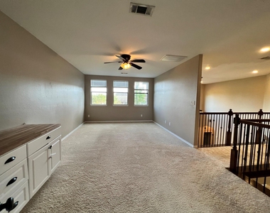 7007 Fall Creek Lane - Photo Thumbnail 39