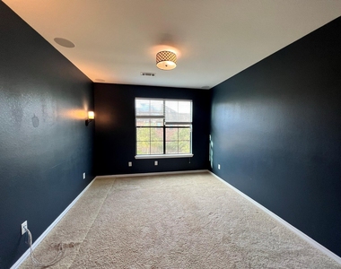 7007 Fall Creek Lane - Photo Thumbnail 42