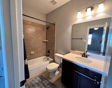 7007 Fall Creek Lane - Photo Thumbnail 47