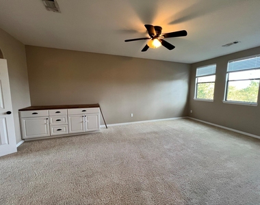 7007 Fall Creek Lane - Photo Thumbnail 40