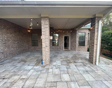 7007 Fall Creek Lane - Photo Thumbnail 26