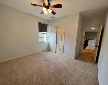 7007 Fall Creek Lane - Photo Thumbnail 43