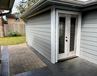 17511 Glenhew Road - Photo Thumbnail 13