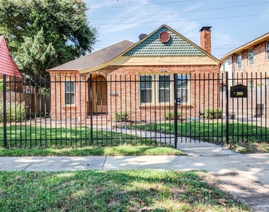 2608 Rosewood Street - Photo Thumbnail 1