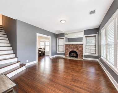2608 Rosewood Street - Photo Thumbnail 5