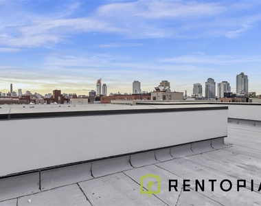 209 North 11th Street - Photo Thumbnail 9