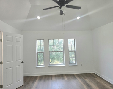 20315 Lakeland Falls Drive - Photo Thumbnail 23