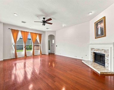 6138 Kristen Park Lane - Photo Thumbnail 3
