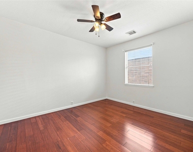 6138 Kristen Park Lane - Photo Thumbnail 14